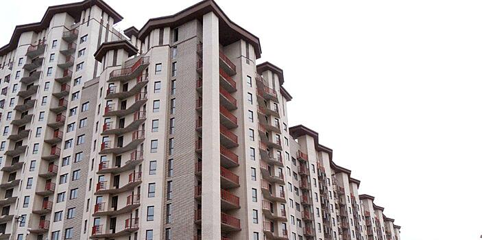 Обеспечить права почти 600 дольщиков ЖК «Гусарская баллада» планируется до конца 2018 года