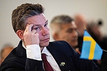 Глава Минобороны Швеции заявил о праве Украины наносить удары по РФ