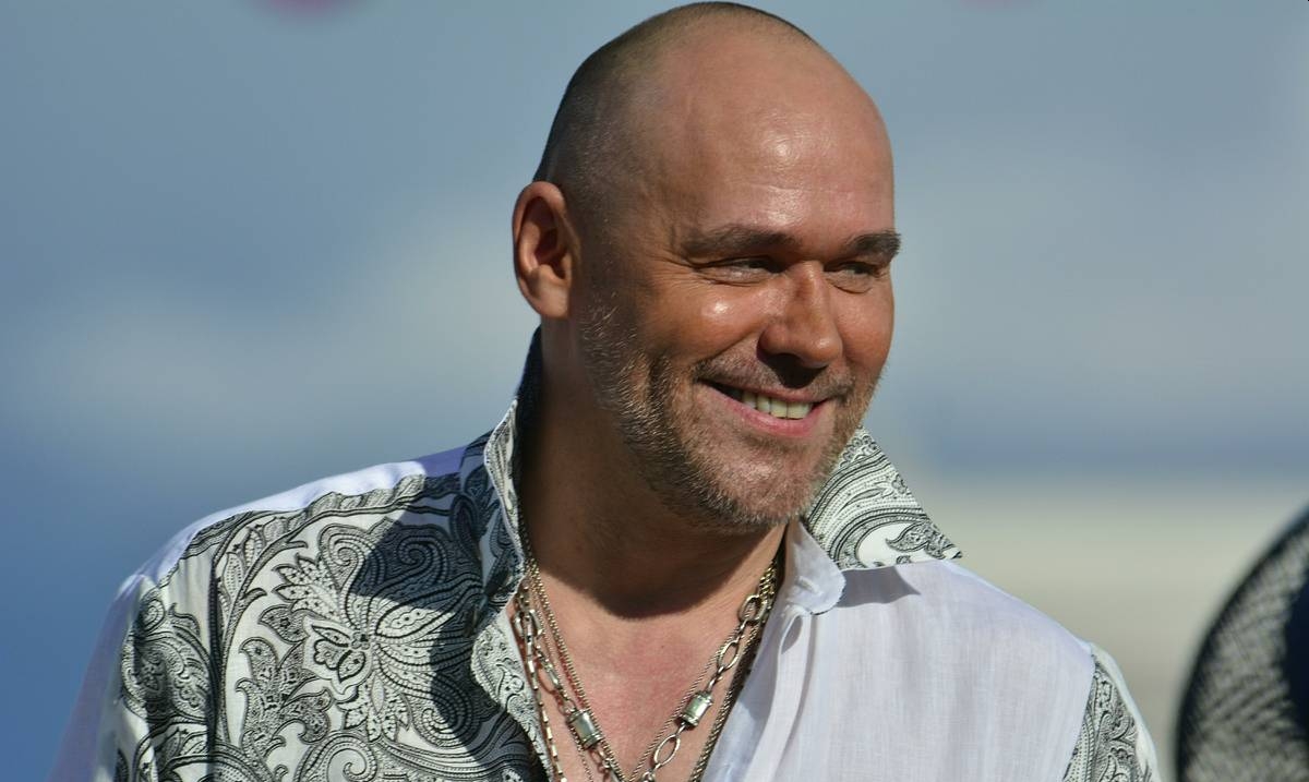 Звезда Глухаря раскрыл размер своего первого в жизни гонорара