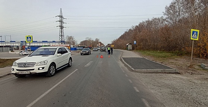 В Новосибирске женщина-пешеход погибла под колесами «Нивы»