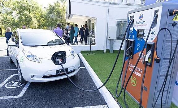 РусГидро втрое увеличит число зарядных станций для электромобилей на Дальнем Востоке к началу 2023 года