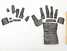 Найдена рыцарская перчатка XIV века