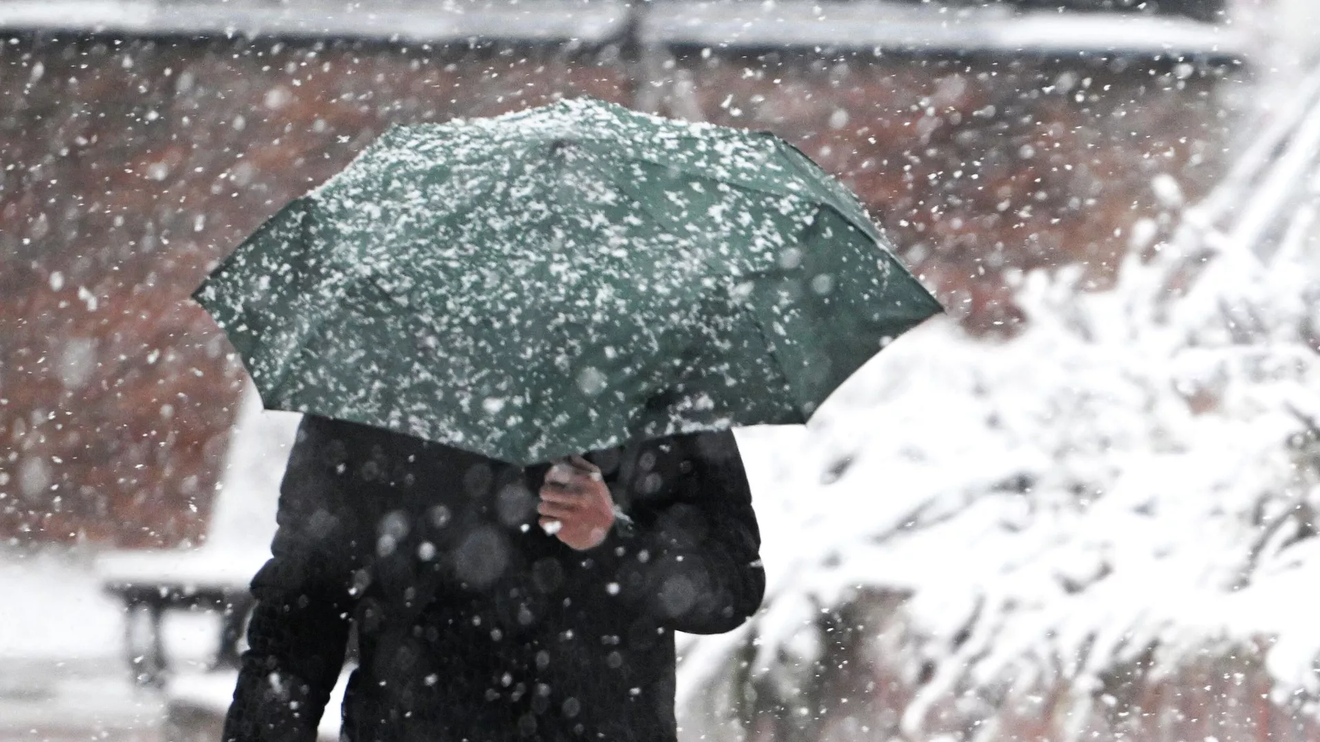 V Moskvi in Podmoskovju podaljšana rumena stopnja vremenske nevarnosti