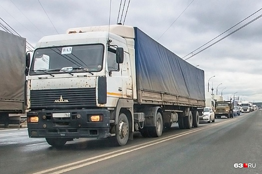 В Самарской области на дорогах хотят установить «весы» для фур