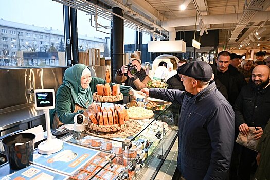 Минниханов оценил масштабную реконструкцию Московского рынка в Казани