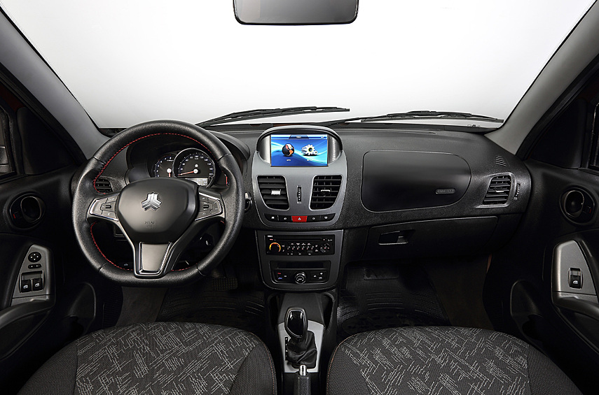 Длина машины составляет 4005 миллиметров, ширина — 1678 миллиметров, высота — 1492 миллиметра