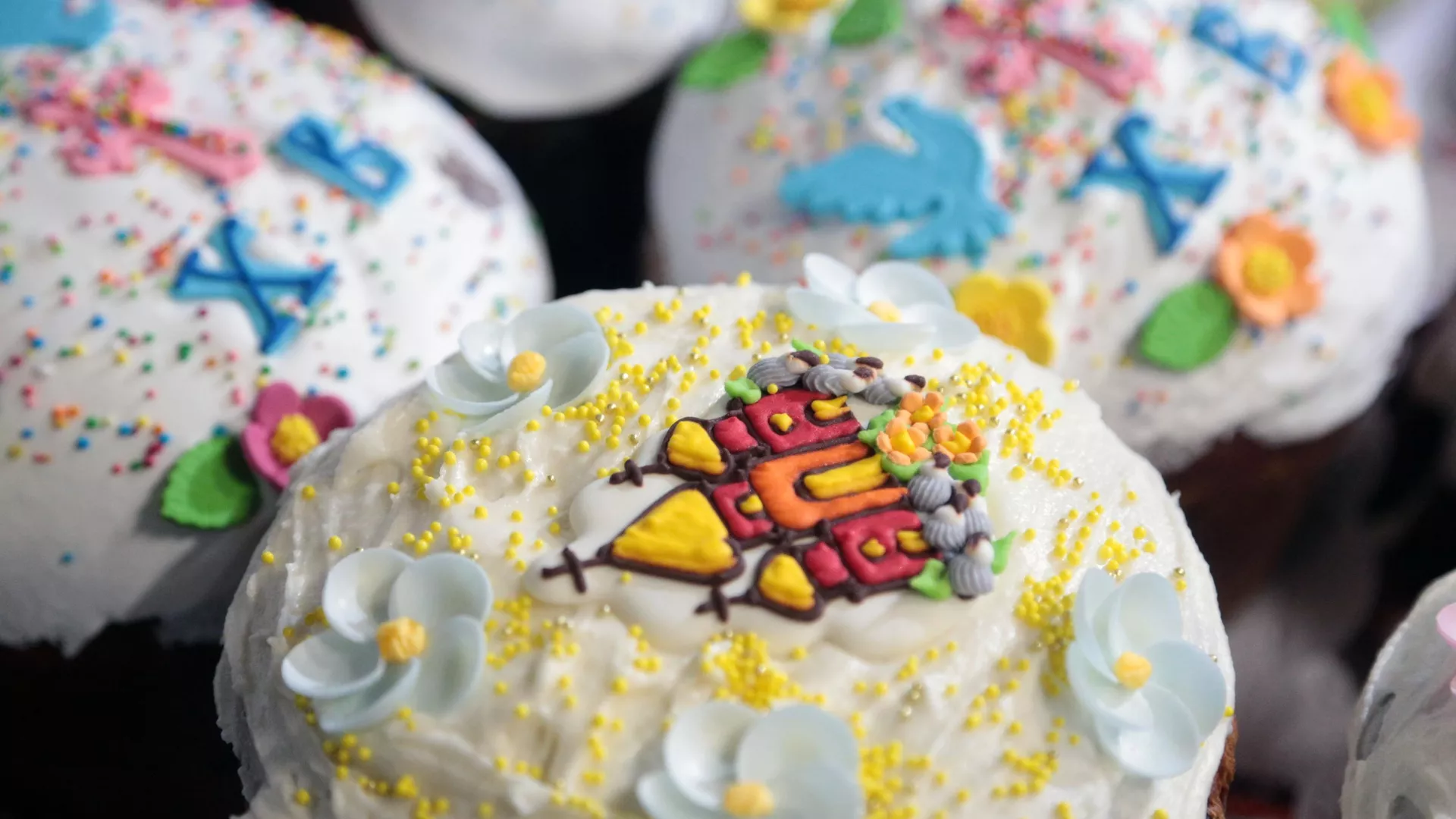 Более 1,5 млн куличей испекут к Пасхе предприятия Подмосковья