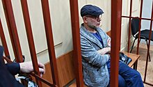 Суд арестовал автомобиль бывшего директора "Гоголь-центра"