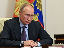 Путин продлил Чайке срок госслужбы на год