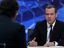 Медведев пообещал сохранить бесплатную медицину