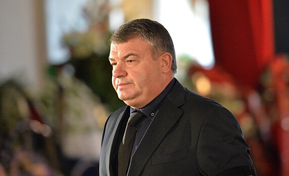 Анатолий Сердюков