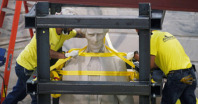 Svenska Dagbladet (Швеция): не принимайте их попытки переписать историю