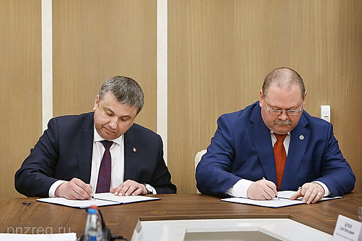 Мельниченко и Шулейко подписали протокол по итогам первого заседания рабочей группы