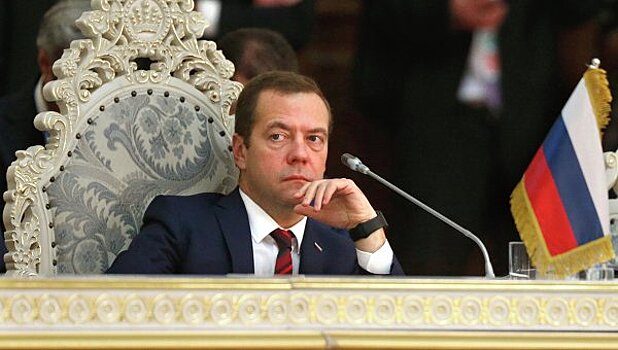 Медведев заявил об обоснованности увеличения расходов на оборону