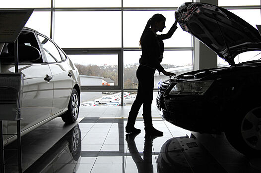 В России продолжают расти продажи люксовых автомобилей