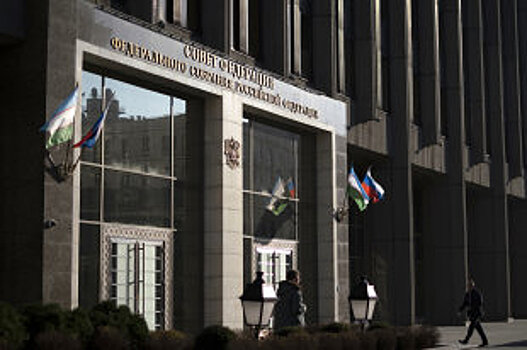 В Госдуме объяснили заявление Киева о готовности к снятию санкций с России