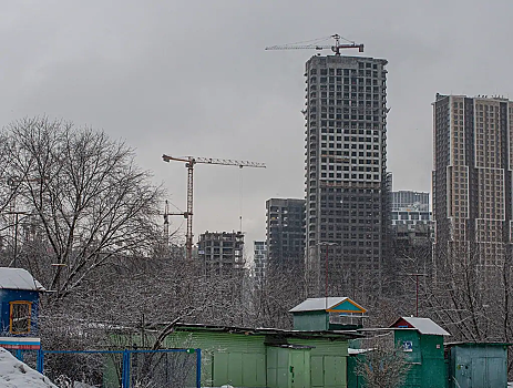 «Ъ»: в начале года в России запустили почти вдвое меньше жилых проектов