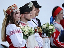 На выставке-форуме «Россия» 13 пар обменялись кольцами: «Подобного в истории страны еще не было»