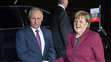 Путин и Меркель поговорили по телефону