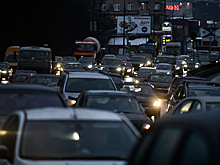 На дорогах Москвы образовались пробки в 7 баллов