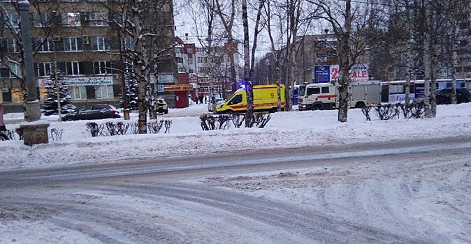 В Архангельске эвакуируют мэрию и несколько больниц после сообщения об угрозе взрыва