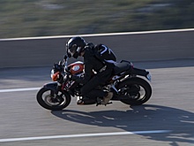 В Краснодаре мотоциклист столкнулся с Mitsubishi и погиб