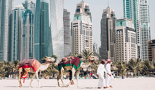 Utair готовится возить туристов из регионов и Питера в Шарджу и Дубай