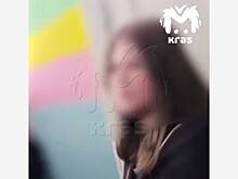 Российские школьницы толпой напали на сверстницу и попали на видео