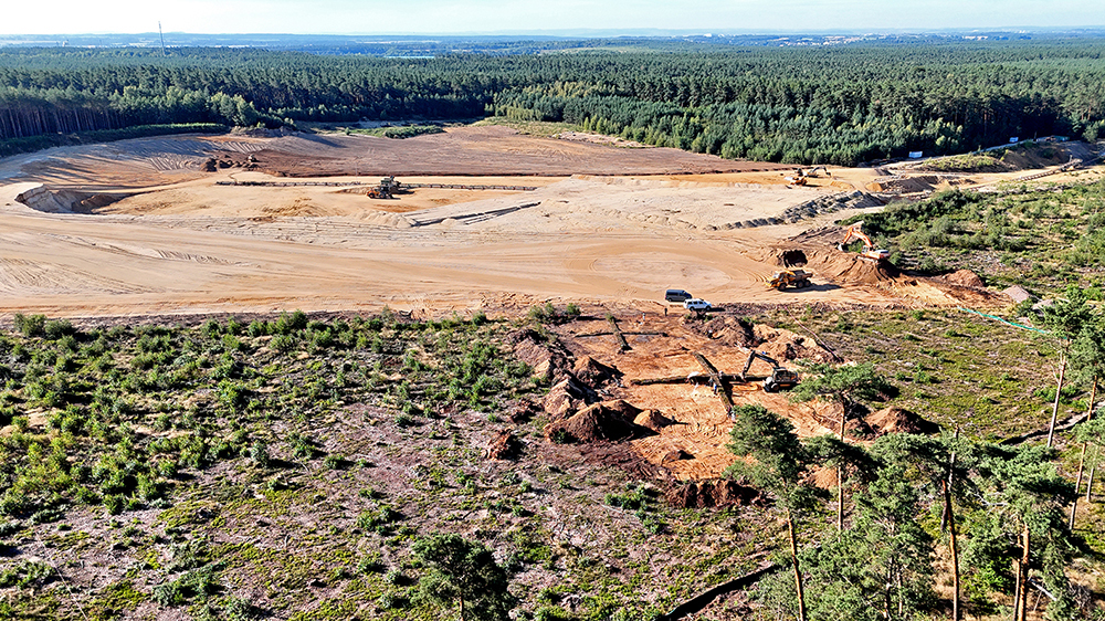 В Саксонии обнаружены 10 курганов возрастом 4500 лет и медное ожерелье