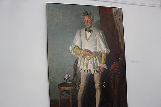 В Рязани презентовали неизвестный портрет Эраста Гарина