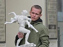 Что дарить мужчине на 23 февраля: взгляд из Барнаула