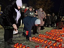 В Оренбурге зажгли свечи в память о погибших на СВО