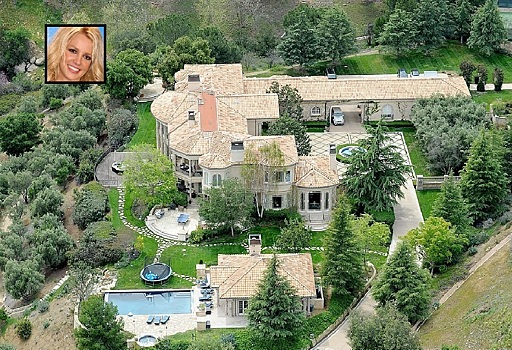 Как выглядит дом Бритни Спирс за 7 млн долларов, в котором она живет сейчас