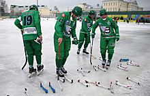 Россияне победили в матчах Кубка мира по хоккею с мячом