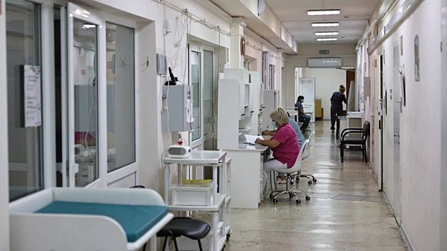 Затянувшимся строительством больницы в Югре заинтересовались правоохранители