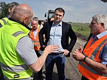 Виталий Хоценко взял качество ремонта сельских дорог Омской области под личный контроль