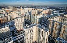 В июле продажи жилья по ДДУ и уступкам в Московском регионе снизились и в объемах, в деньгах — на 18% и 11% соответственно