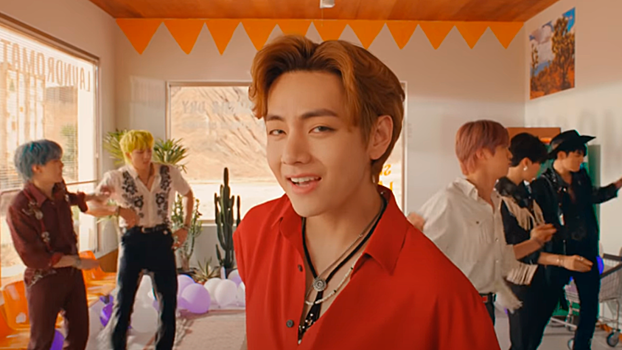 Клип BTS о победе над пандемией набрал более 100 млн просмотров
