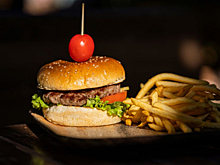 Предновогодняя экономия: россияне стали реже ходить в рестораны