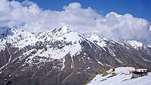 На Эльбрусе заблудились десять альпинистов