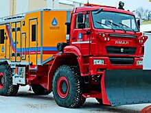 Для водоканала на Камчатке выделен крутой «полукемпер» и «полубульдозер».