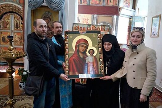 Болховскому монастырю передали старинную икону Божией Матери