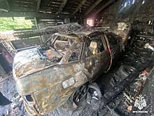 Костромич спалил машину и гараж с помощью зарядки