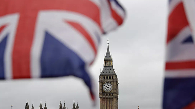 Лидер «Христианского альянса» назвал борьбу с бандами насильников причиной популярности Робинсона