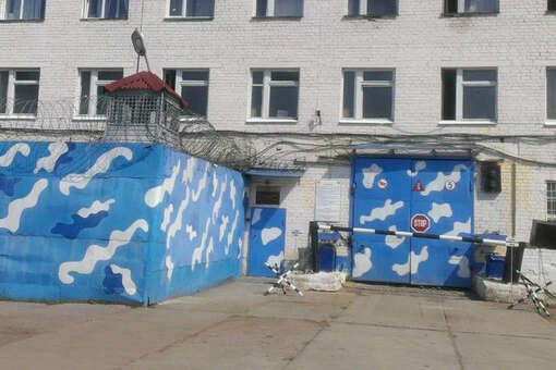 В Свердловской области грузовик с оружием пытался попасть в колонию