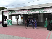Под Волгоградом в Лебяжьей Поляне открыли клуб после капремонта