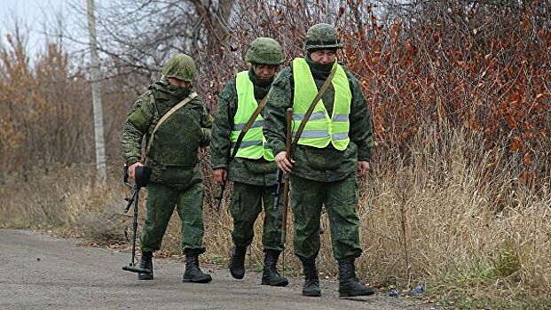 Силовики минируют территории у линии соприкосновения, заявили в ЛНР