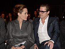 Джоли и Питт готовы усыновить нового ребенка