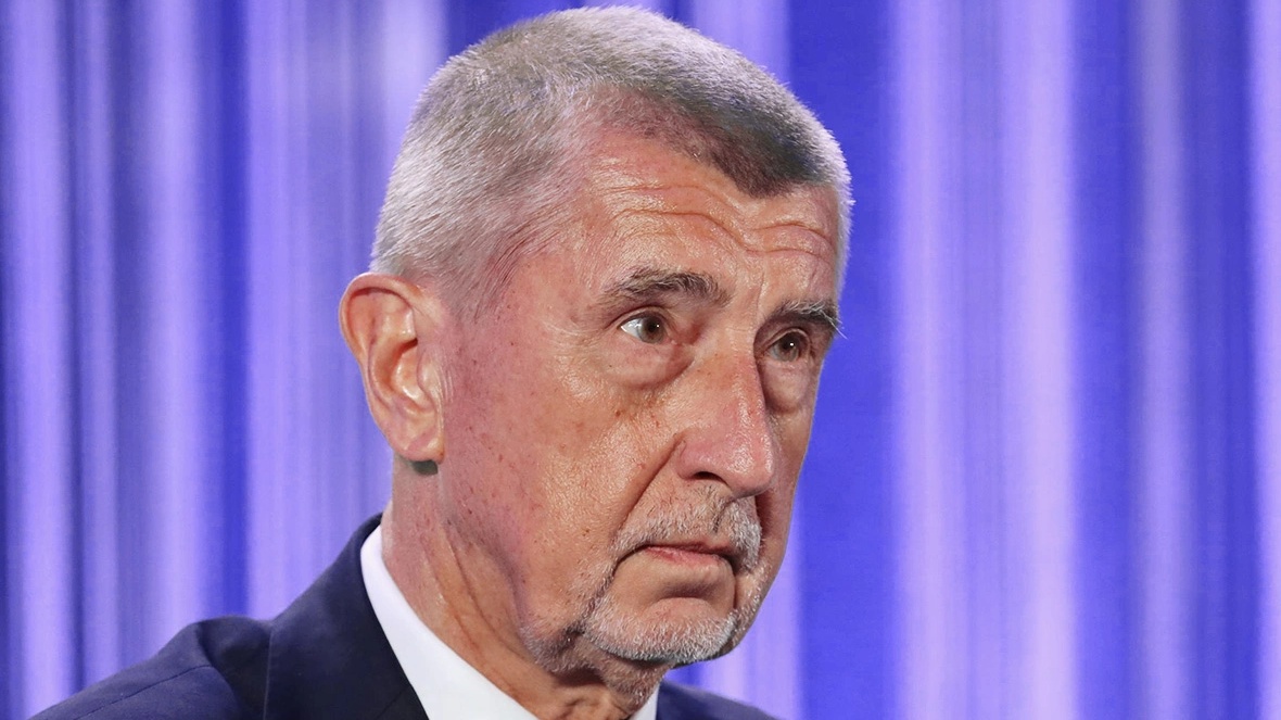 Зеленский в Ереване провёл переговоры с премьером Чехии