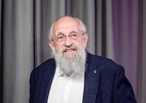 «Нет главного»: Вассерман раскритиковал обществознание в школах